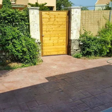 Casa Rossa Вилла Песада