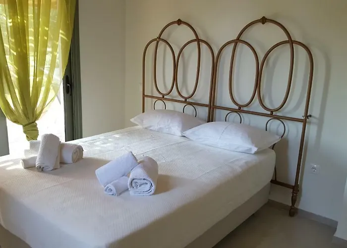 Casa Rossa 佩萨达